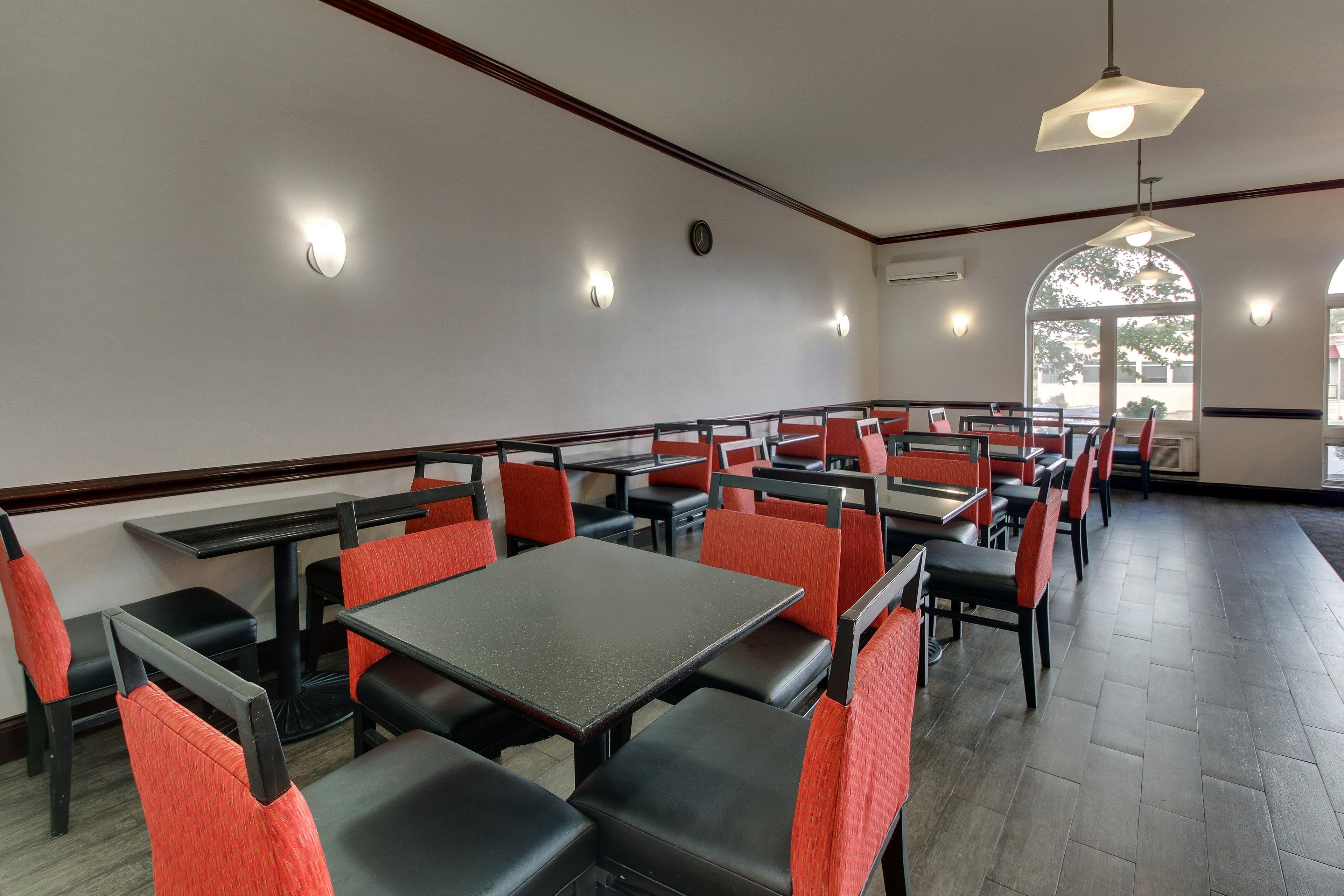 Express And West By Ihg Hotel Allentown