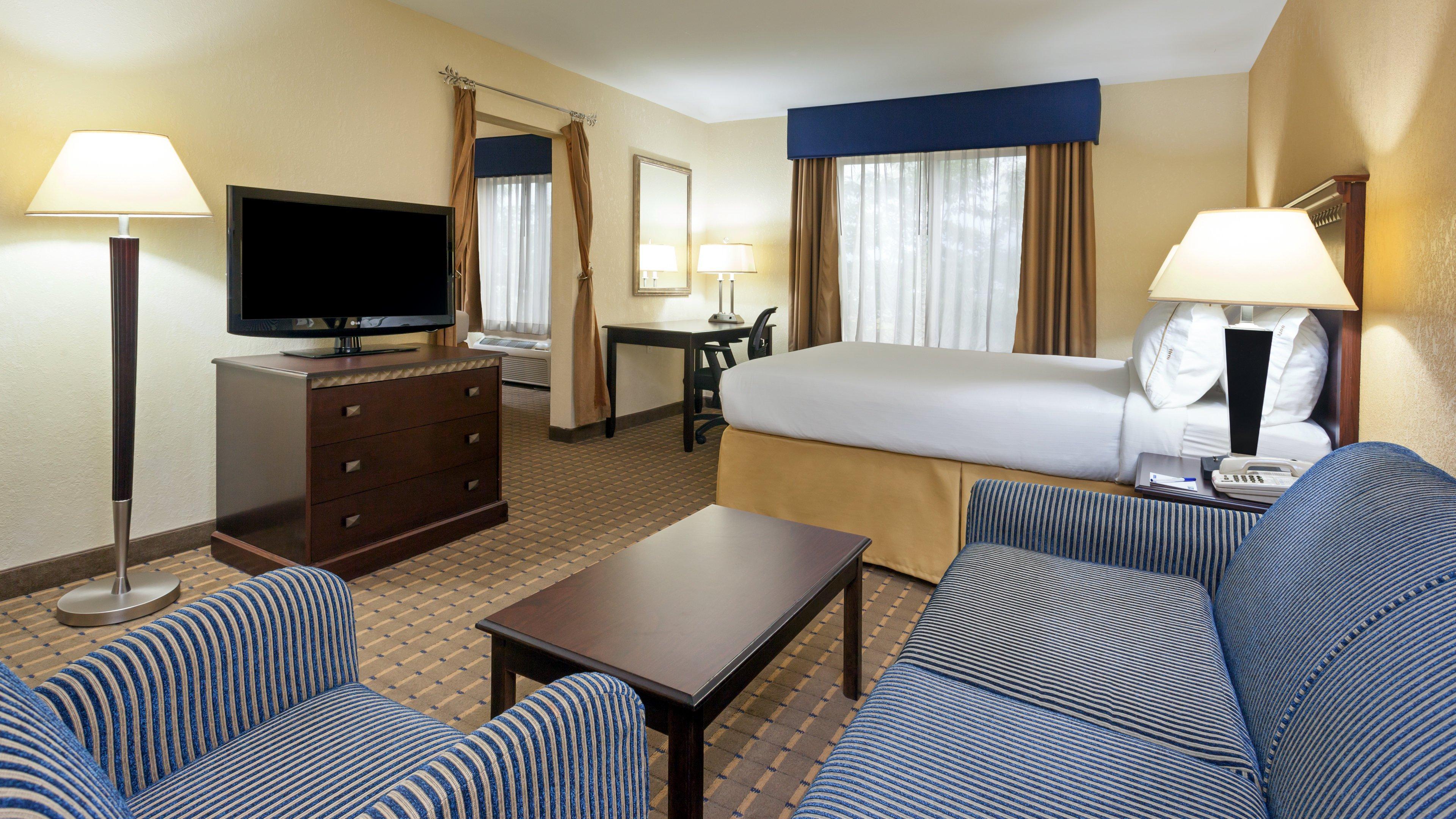 Express And West By Ihg Hotel