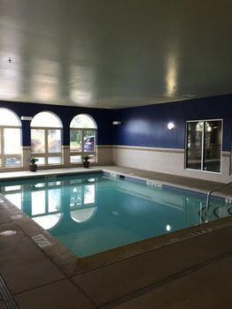 Express And West By Ihg