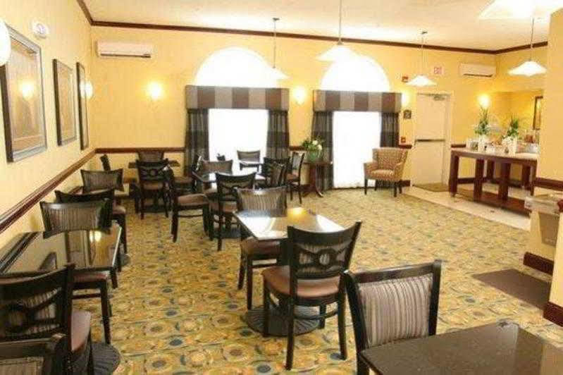Express And West By Ihg 3*